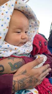 We love showing you the world ❤️🌎🌱 , you sure do give it a new  perspective little jazz . , @torreon.snowflake