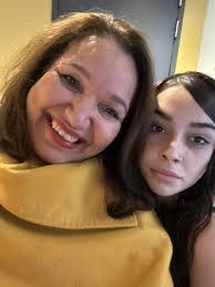 Lisa Epperly's Instagram, Twitter & Facebook