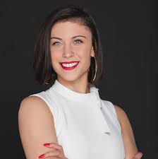 Jasmine Sexton's Instagram, Twitter & Facebook