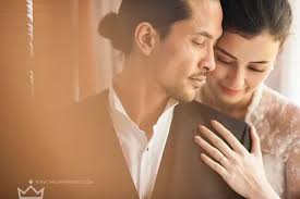 Akad Kimberly Ryder & Edward Akbar Syahdu Dalam Kesederhanaan