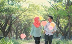 See more ideas about muslim, pre wedding, outdoor. 64 Foto Prewedding Muslimah Bercadar Energyofakad