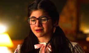 She first made her breakthrough on broadway for her portrayal as matilda in matilda the musical (2013) and fun home. Stranger Things Suzie Actor Who Plays Suzie Who Is Gabriella Pizzolo Express Influencers Removed News From Www Express Co Uk Great Britain