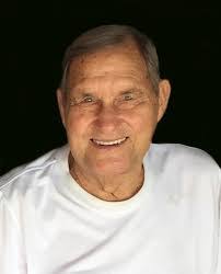 Leslie Bodkin's Instagram, Twitter & Facebook