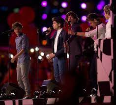 Мультфильмы, анимация мультфильмы one direction performing olympics closing ceremony london. One Direction Performing At The Closing Ceremony Of The Olympics One Direction Directions Ceremony