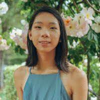 Michelle Lum's Instagram, Twitter & Facebook