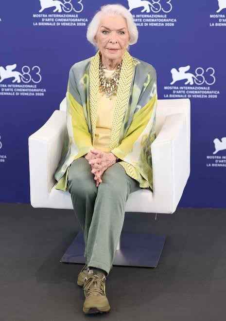 Ellen Burstyn Says She 'Never Pictured' Still Making Movies at 93