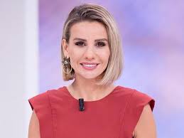 Esra Erolu ölümle tehdit eden sahte mehdinin müridi gözaltında -  15.10.2024, Sputnik Türkiye