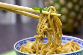 Chinesische Gebratene Nudeln Die Besten Rezept Gebratene Nudeln Eiernudeln Rezept Essen