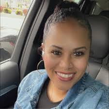 Veronica Ramsey's Instagram, Twitter & Facebook