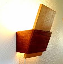 Epingle Par Denys Sur Especies De Maderas Luminaire Bois Diy Lampe Lampe Bois