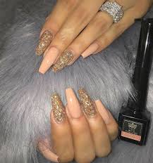 Are you looking for peach acrylic nails design? Coffin Nails Peach Nails Gold Glitter Nails Spring Nails Acrylic Nails Gel Nails Peach Nails Cute Nails Cute Acrylic Nails