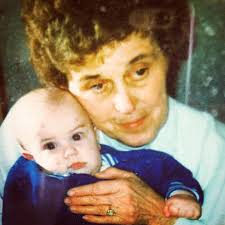 Tom Estey (@tomestpr) • Instagram photos and videos