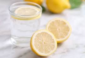 Voici 10 façons de perdre du poids sainement que. L Eau Citronnee Peut Elle Vous Aider A Perdre Du Poids Maigrirquebec Ca