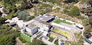 Mike has to pick between sophie and leanne and chooses leanne to leave the villa. Love Island Lavish Cape Town Villa Sets Scene For Popular Reality Show