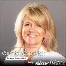 Deborah Guyton's Instagram, Twitter & Facebook