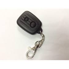Terus teringat nanti kereta akan bunyi alarm yang sangattt kuat. Sc61 Kunci Pintu Kereta Car Door Lock Key Oem Produa Perodua Alza New Myvi Lagi Best Icon Alarm Remote Control Duplicator Pendua Auto Accessories On Carousell