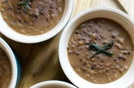 Rasa manis gula merah dan lembutnya kacang hijau dan ketan hitam memang pantas untuk kamu kangenin! Direndam Terlalu Lama Niatnya Bikin Bubur Kacang Hijau Malah Jadi Begini Guideku Com