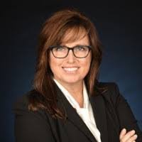 Mandy Lowe's Instagram, Twitter & Facebook