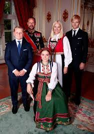 Ingrid was the name of mother figures in both spy kids and white oleander. Prinzessin Ingrid Alexandra Ihre Konfirmation In Bildern Gala De