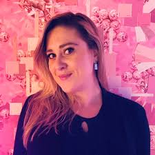 Heather Washburn's Instagram, Twitter & Facebook