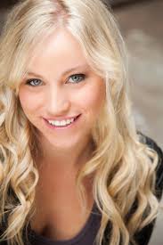 Amanda Brantley's Instagram, Twitter & Facebook