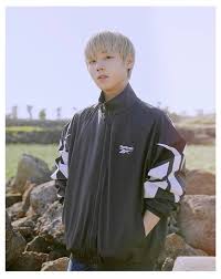 This product is currently out of stock and unavailable. Wanna One X Reebok For Dazed Wanna One International Facebook