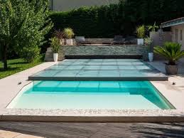 Abris Piscine 9x4 Et Tarif Abri Piscine Telescopique Abri Piscine Au Meilleur Prix Devis Artisan Pour Travaux De Renovation Et Construction