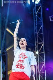 Bishop Briggs White Flag Song Meaning Best Denver Concert Photos 2018 Music Blog Wrapup Greeblehaus Bishop Briggs Concert Concert Photography