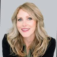 Kate Romano's Instagram, Twitter & Facebook