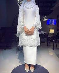 Shabby chic memang dapat menunjang penampilan dengan kesan yang sangat cantik. Simple Nikah Attire Nikah Outfit Muslimah Wedding Dress Muslim Wedding Dresses