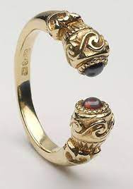 Google Image Result For Http Www Allcelticjewellery Com Productpictures Ctr10 Celtic Wedding Rings Celtic Jewelry Antique Style Rings