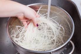 Maybe you would like to learn more about one of these? How To Cook And Use Asian Dried Rice Noodles Ehow Com Rice Stick Rice Noodle Recipes Fried Rice Noodles