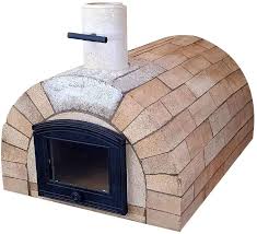 Einen kamin zu bauen erfordert fachliches können und wissen, allein schon deshalb, weil der schornsteinfeger den kamin nicht abnehmen wird aber es gibt eine möglichkeit, wie der hausherr dennoch seinen kamin selber bauen kann, indem er nämlich auf einen bausatz zurückgreift. Pur Schamotte Toskana Mit Gusstur Pizzaofen Bausatz Anleitung Holzbackofen Steinofen Selber Bauen Garten Amazon De Garten
