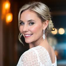 Andrea Geis's Instagram, Twitter & Facebook