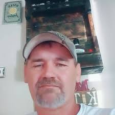 What's the best way to hunt in theHunter game?