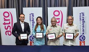 The agreement also includes carriage of the. Malay Content Publishing Icon Hands Over Reins To Next Generation Leaders Kuala Lumpur Press