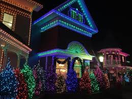 Https Www Youtube Com Watch V Vvznm6fnh 0 Feature Share Smoky Mountain Christmas Dollywood Christmas Dollywood