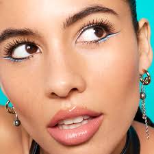 Lash Xtndr — Amanda Goldstein