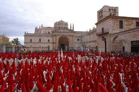 La Semana Santa De Castilla Y Leon En Imagenes Semana Santa Semana Santa Zamora Viajes