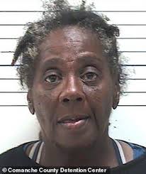 Hero 12-year-old girl saves her two-year-old brother from being kidnapped  by stranger