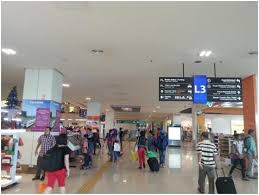 Di singapura, memandu kereta yang dibeli satu perkara kerana kebanyakan kediaman di sana adalah kondominium & bukannya bunglow atas tanah yang boleh parking kereta sebelah Panduan Terminal Bersepadu Selatan Tbs Busonlineticket Com