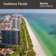 Isabel Arias Squires Realtor