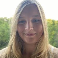 Kara Wilhelm's Instagram, Twitter & Facebook