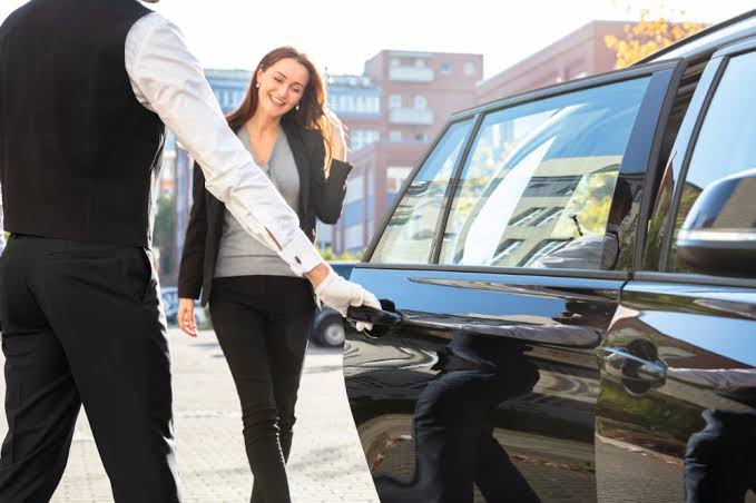 Safer & More Comfortable Travel with a Professional Chauffeur