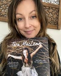 Tara Maclean's Instagram, Twitter & Facebook