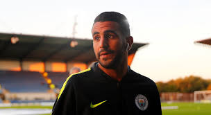 Riyad mahrez wins pfa player of the year 2016 award following stunning campaign with premier league leaders leicester city. Police Investigate 615 000 Burglary At Home Of Algeria S Riyad Mahrez Arab News