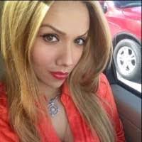 Stacy Laird's Instagram, Twitter & Facebook