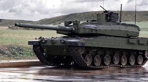 Tank komutanı, nişancı, sürücü ve doldurucu olarak dört kişilik mürettebat ekibi görev yapacak. Producer Of Turkish Tank Altay Split In Lack Of Foreign Support Yetkin Report