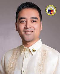 Chef Howard Dizon marks silver jubilee of culinary excellence By Mark Sison  IN a province where recipes are guarded like family heirlooms and every  meal is a performance of skill, Chef Howard