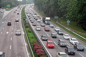 Itaewon merupakan pangkalan sempurna untuk lawatan pertama anda ke seoul kerana terletak di pusat bandar dengan stesen kereta api bawah tanah utama yang boleh membawa. Kajian Jalan Yang Lebih Baik Mengundang Kesesakan Trafik Yang Lebih Teruk Careta